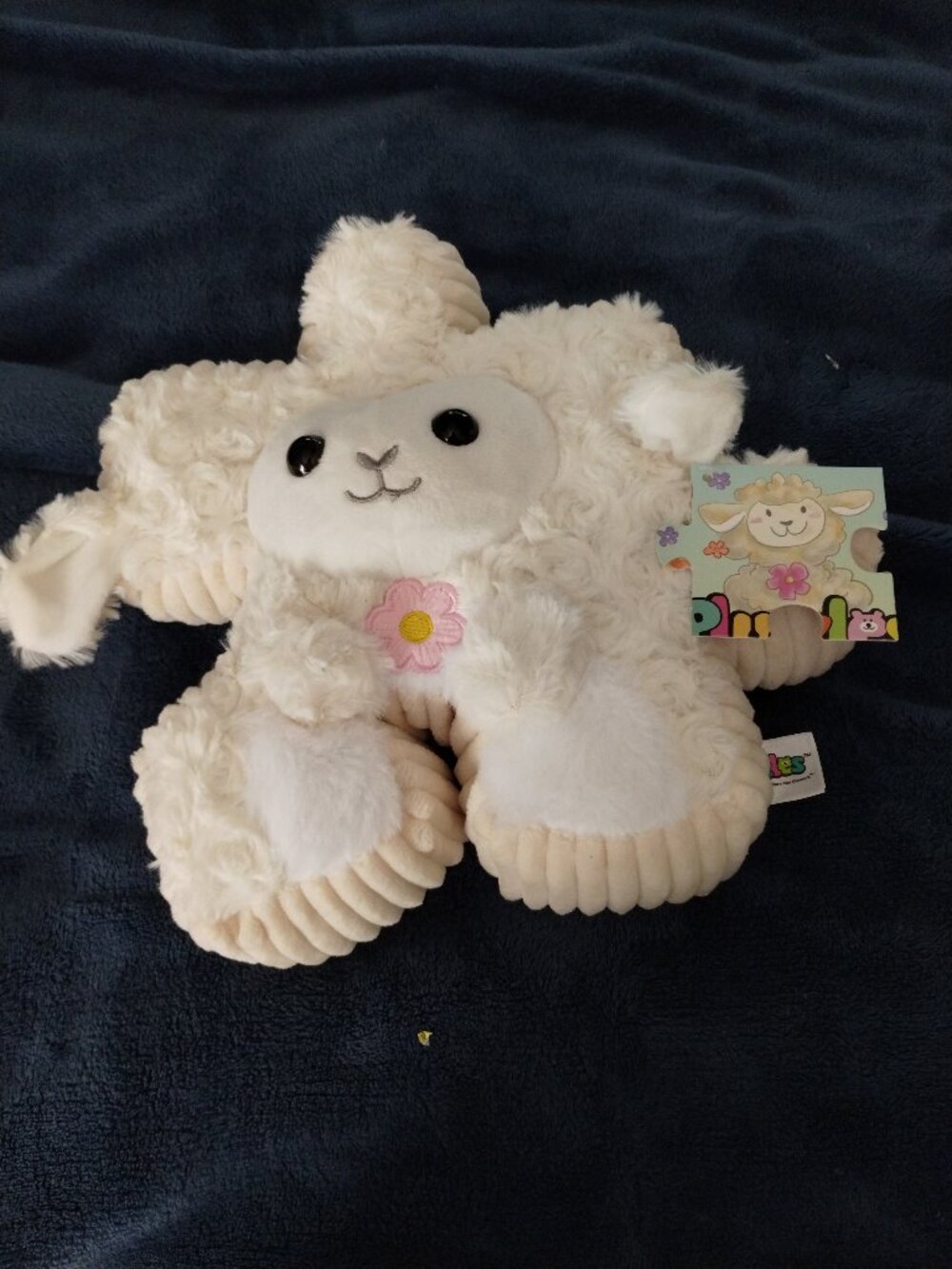 Lucia the Lamb, white with embroidered flower,puzzle shape